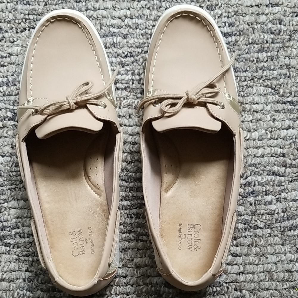 Croft & Barrow Women's Beige Loafers